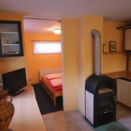 בית נופש Wellness Mit Innenpool- Sauna- By Interhome *