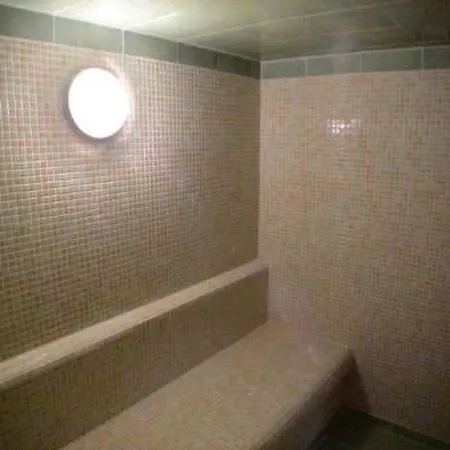 Wellness Mit Innenpool- Sauna- By Interhome בית נופש Branžež