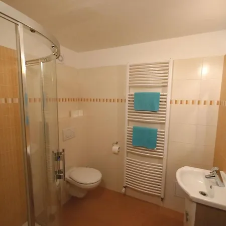 בית נופש Wellness Mit Innenpool- Sauna- By Interhome